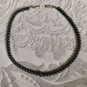 Hematite choker necklace